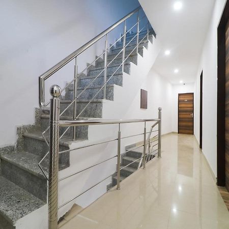 Spot On Hotel Supriya Vijayawāda 外观 照片