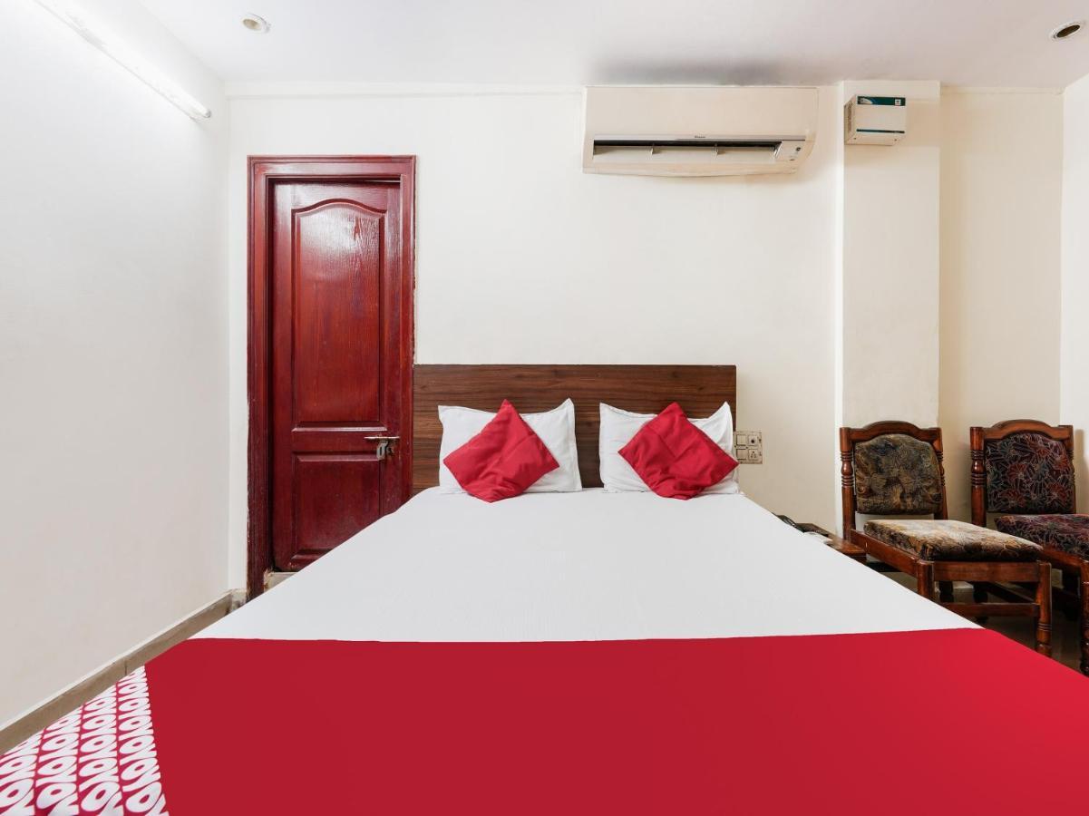 Spot On Hotel Supriya Vijayawāda 外观 照片