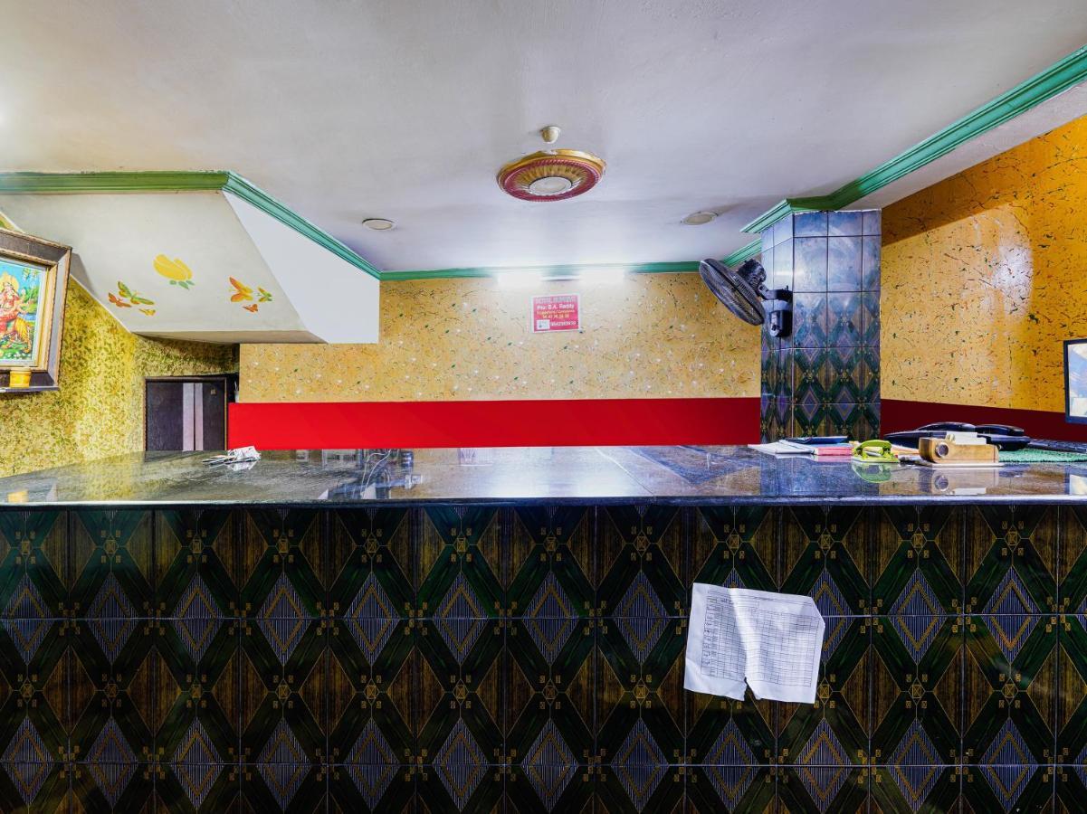 Spot On Hotel Supriya Vijayawāda 外观 照片