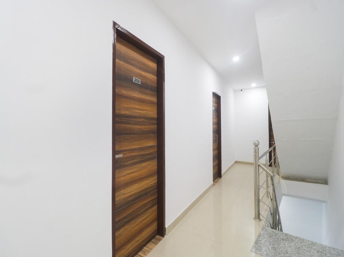 Spot On Hotel Supriya Vijayawāda 外观 照片